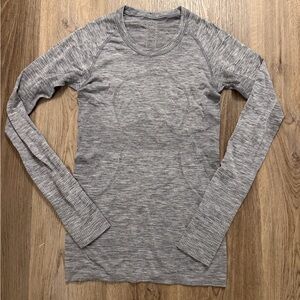 Lululemon Swiftly Tech Long Sleeve Tee